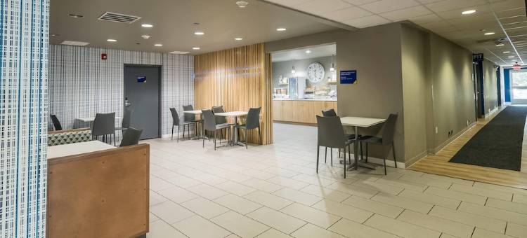 夏延麦客达套房酒店(Microtel Inn & Suites by Wyndham Cheyenne)图片