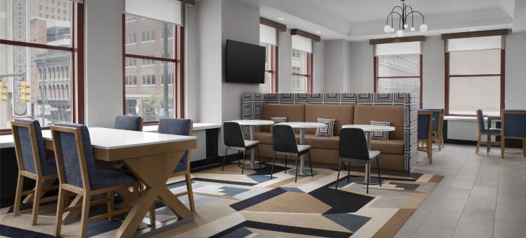 印第安纳波利斯市中心希尔顿欢朋酒店(瑟科中心对面)(Hampton Inn Indianapolis Dwtn Across from Circle Centre)图片