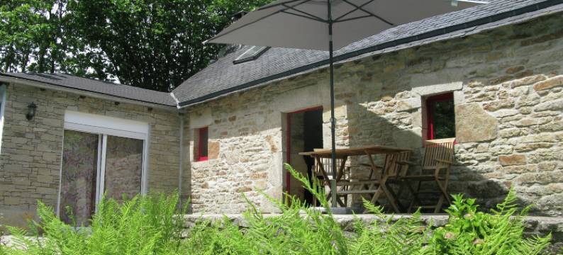 Family Holiday Home with Pool图片