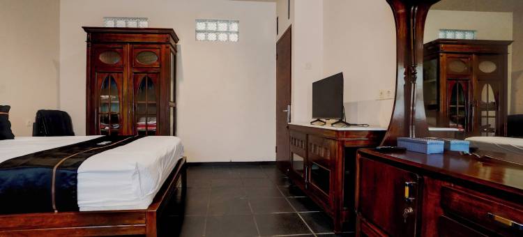 OYO 94767 格里亚贾蒂伊斯兰旅馆1(OYO 94767 Griya Djati Syariah 1)图片