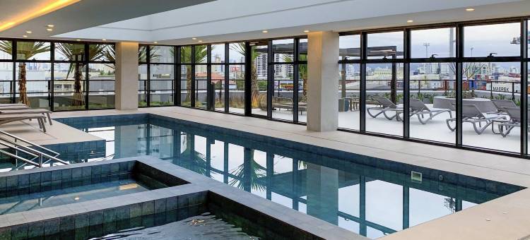 伊塔雅伊纳维根特斯美居酒店(Mercure Itajaí Navegantes)图片