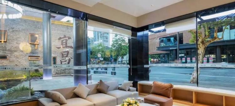 设计师酒店(宜昌解放路步行街二马路店)图片