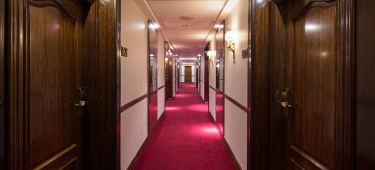 埃克斯瑞纳伊莎贝尔酒店(Hotel Exe Reina Isabel)图片