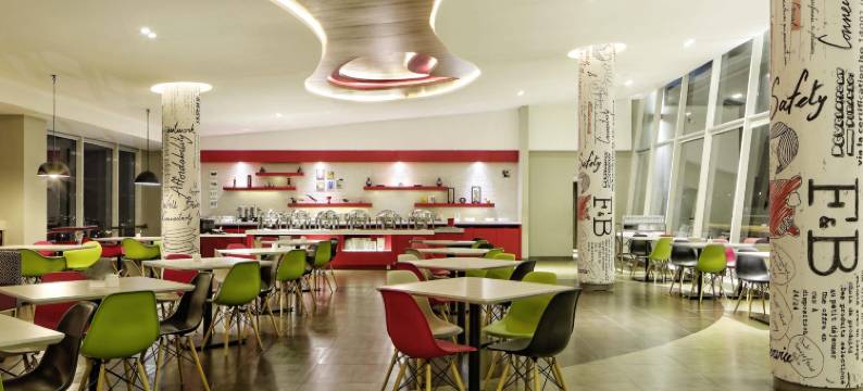 宜必思巴东酒店(Ibis Padang)图片