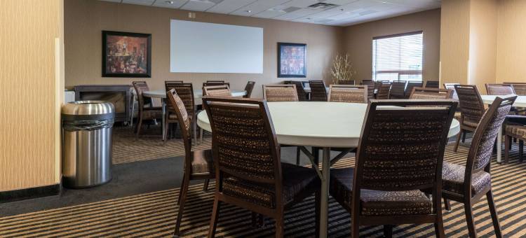 南埃德蒙顿贝斯特韦斯特优质套房酒店(Best Western Plus South Edmonton Inn  Suites)图片