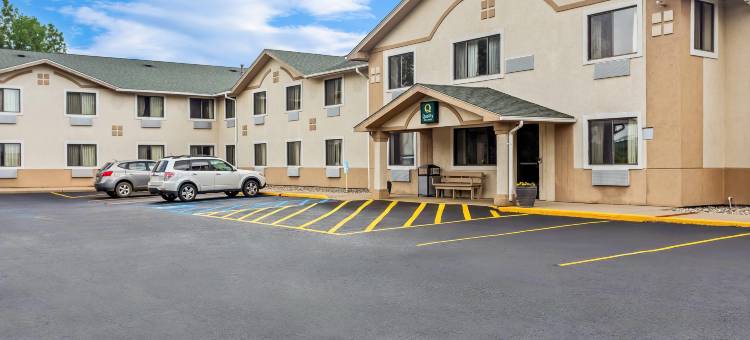 豪-斯特吉斯品质酒店及套房(Quality Inn & Suites Howe - Sturgis)图片
