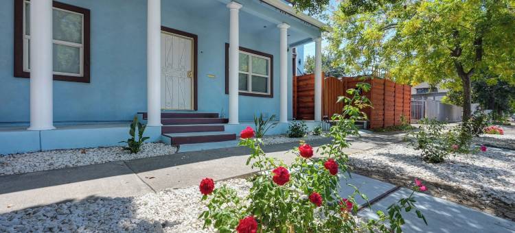 步行至加州大学戴维斯医学中心！带庭院的复式公寓(Walk to UC Davis Medical Center! Duplex w/ Patio)图片