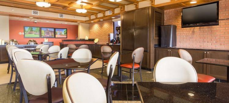 密苏里州杰克逊德鲁里套房酒店(Drury Inn & Suites Jackson MO)图片