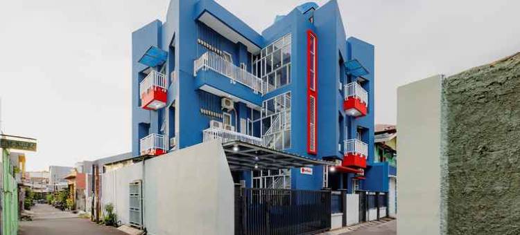 红多兹伊斯兰酒店-近勿加泗大都会购物中心(RedDoorz Syariah Near Metropolitan Mall Bekasi)图片