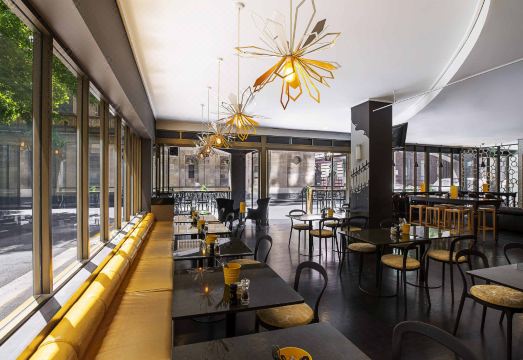 Mantra on Little Bourke Melbourne Hotel Overview