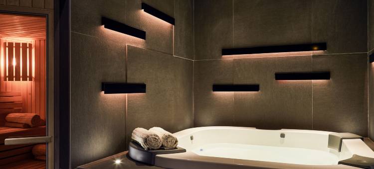 宜必思尚品耶尔屋顶和水疗中心酒店(Ibis Styles Hyères Rooftop & Spa)图片