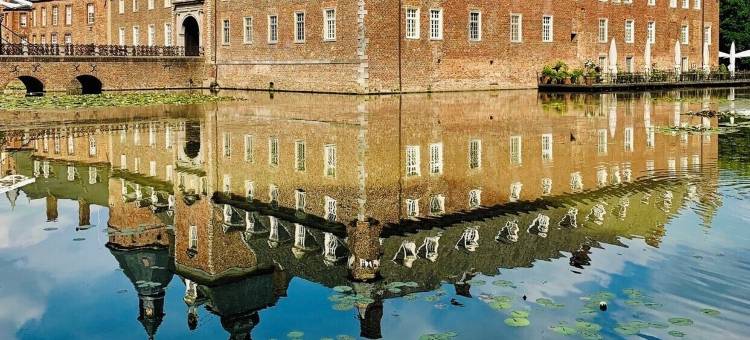 瓦赛博格安霍尔特罗曼蒂克酒店(Romantik Parkhotel Wasserburg Anholt)图片