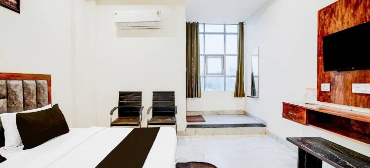 豪华酒店凯什纳客栈(Super Townhouse Narholi Bridge Mathura)图片