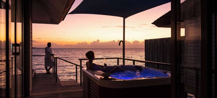 马尔代夫马富士瓦鲁奥特瑞格度假村(Outrigger Maldives Maafushivaru Resort)图片