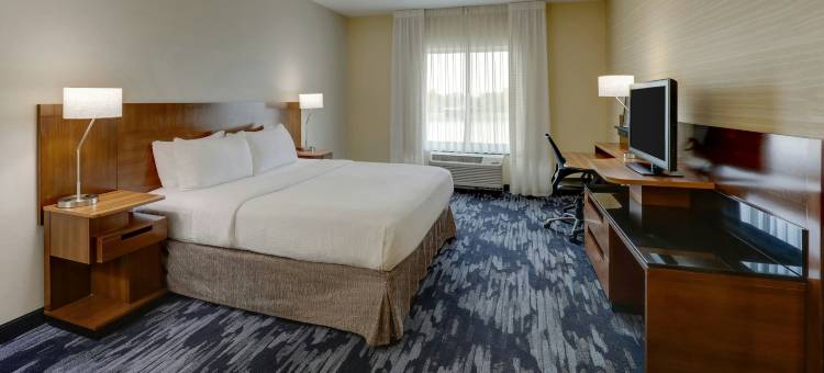 哈钦森万枫酒店及套房(Fairfield Inn & Suites Hutchinson)图片