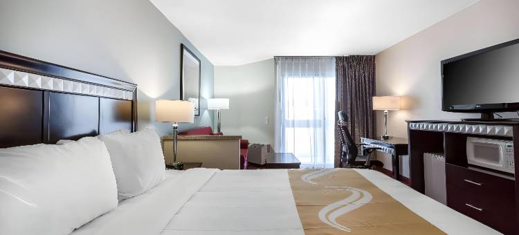 舒适套房酒店尔湾光谱(Comfort Inn & Suites Irvine Spectrum)图片