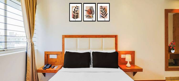 拉马穆尔蒂纳加尔西区酒店(原凤凰酒店)(Townhouse Ramamurthy Nagar West Formerly Phoenix Hotel)图片