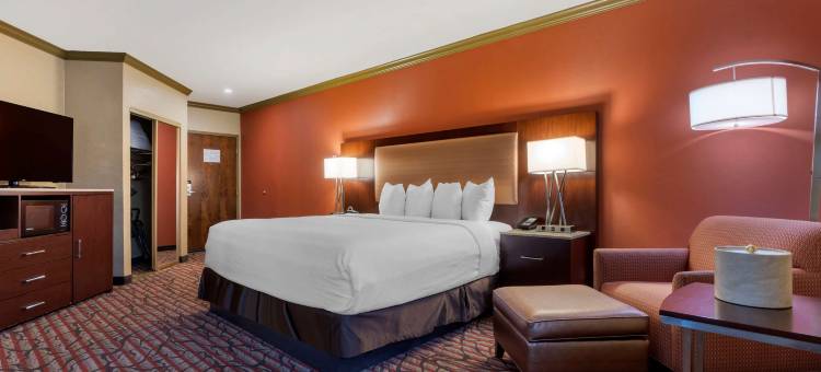 布鲁克赛德贝斯特韦斯特优质酒店(Best Western Plus Brookside Inn)图片