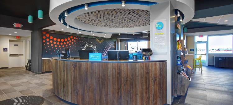 威斯康星斯托顿希尔顿Tru酒店(Tru by Hilton Stoughton)图片