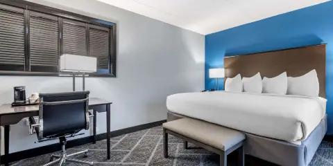 布盧明頓埃迪納 - 明尼亞波里斯貝斯特韋斯特酒店