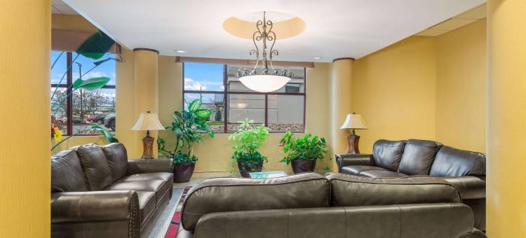 郊区长住酒店(Suburban Studios Buffalo Airport)图片