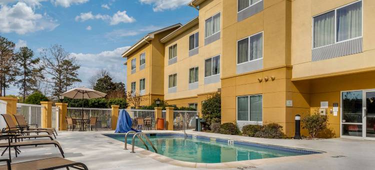 卡姆登舒适酒店及套房(Comfort Inn & Suites)图片