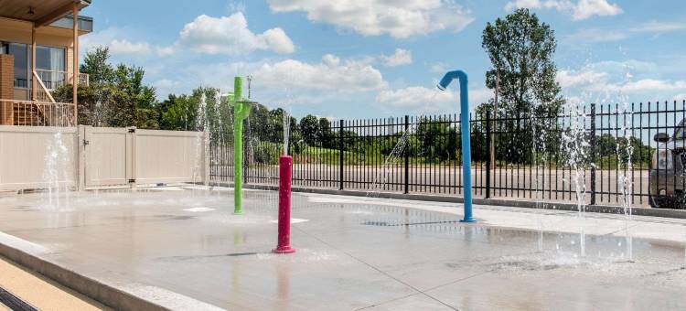 亨廷品质酒店(Quality Inn)图片