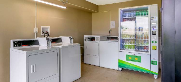 伊康旅馆(Econo Lodge)图片