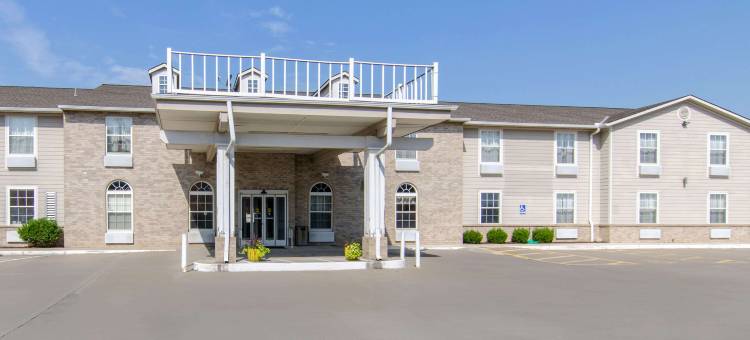 科尔尼利伯蒂凯艺酒店(Quality Inn Kearney - Liberty)图片