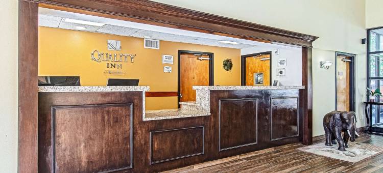 Red Roof Inn & Suites Middleborough图片