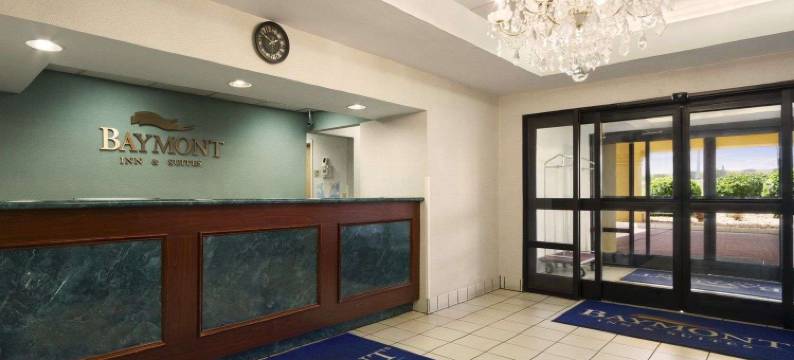 克罗斯维尔呗盟套房酒店(Baymont by Wyndham Crossville)图片