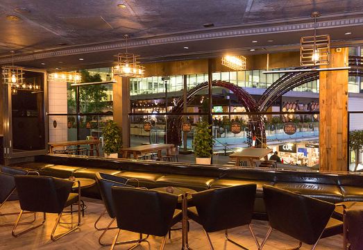 悉尼世界广场瑞吉斯酒店, EVT旗下