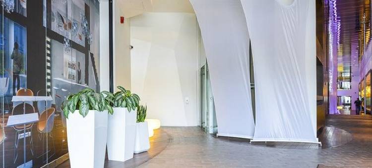 海塔 24(Sea Towers)图片