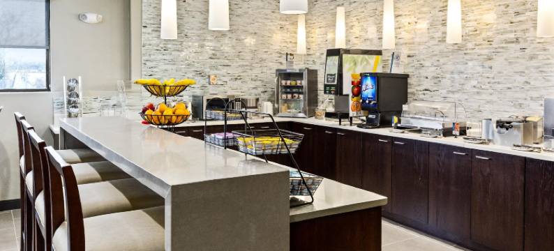 贝斯特韦斯特优质费城彭索金优质酒店(Best Western Plus Philadelphia-Pennsauken Hotel)图片