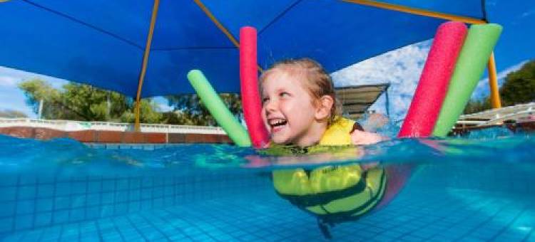 BIG4谢珀顿公园巷假日公园酒店(Big4 Shepparton Park Lane Holiday Park)图片