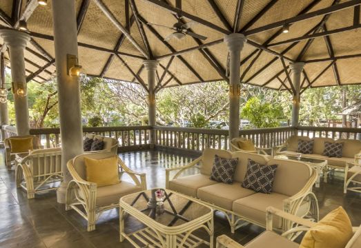 Let's Hyde Pattaya Resort & Villas - Pool Cabanas Hotel Overview