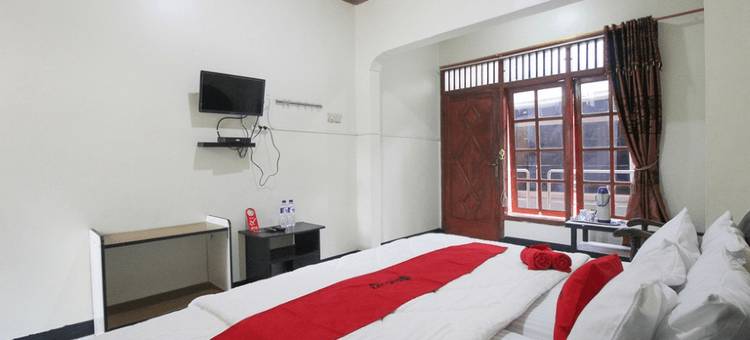 红多兹酒店-近萨朗甘湖(RedDoorz Near Sarangan Lake)图片