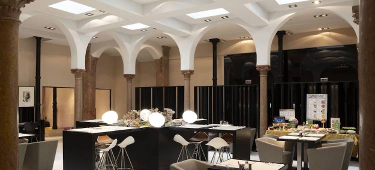 马拉加佩蒂特宫广场酒店(Petit Palace Plaza Málaga)图片