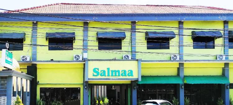 Hotel Salma Syariah Mitra RedDoorz Near Terminal Baru Kediri图片