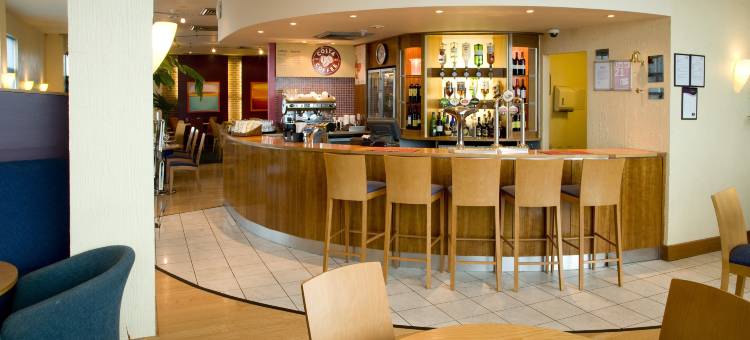 普利米尔温布尔登南酒店(Premier Inn London Wimbledon South)图片