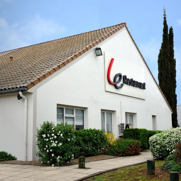 里昂东康铂酒店-圣艾修伯里机场(Campanile Lyon Est - AÉROPORT Saint EXUPÉRY)图片