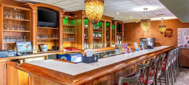 东斯特劳兹堡波科诺斯凯艺酒店(Quality Inn East Stroudsburg - Poconos)图片