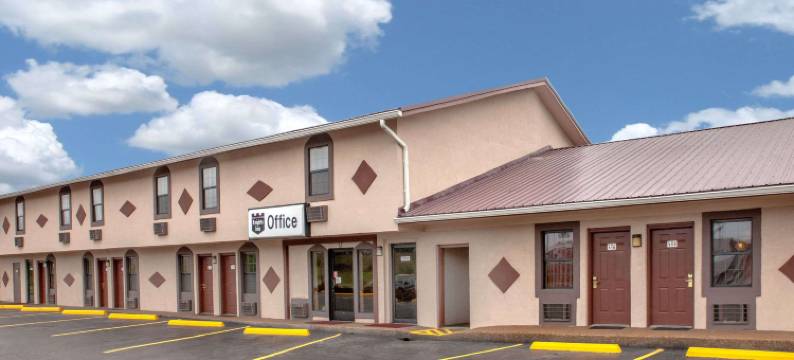 威尔德斯维尔骑士酒店(Knights Inn Wildersville)图片