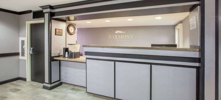 坎顿呗盟套房酒店(Baymont by Wyndham Canton)图片