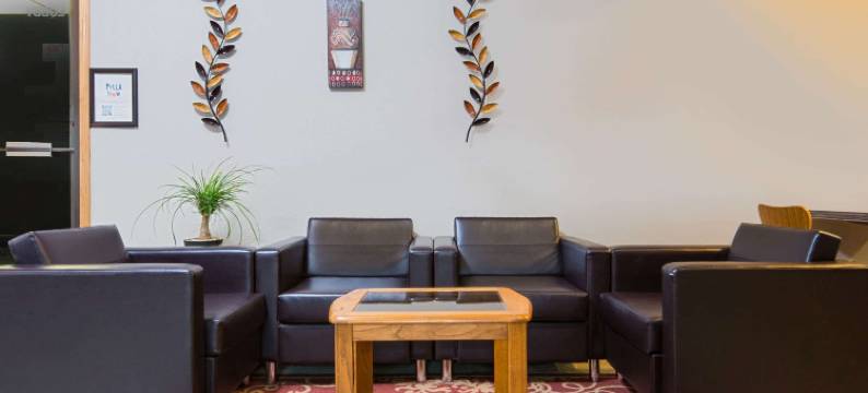 佩拉温德姆速8酒店(Super 8 by Wyndham Pella)图片