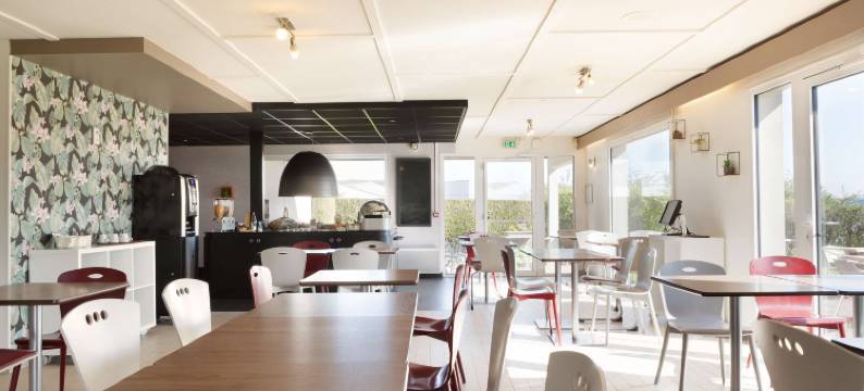 多勒康铂酒店(Campanile Dole)图片