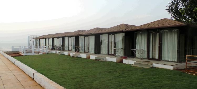 阿维萨尼拉海滩度假村(Avisa Nila Beach Resort)图片