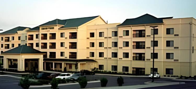 堪萨斯城东蓝泉城万怡酒店(Courtyard Kansas City East/Blue Springs)图片