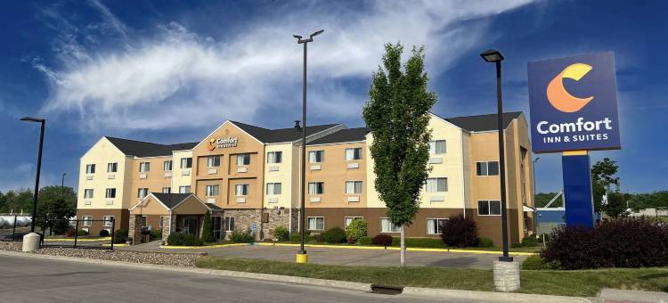 爱荷华市科拉维尔舒适套房酒店-近爱荷华河着陆(Comfort Inn & Suites Coralville - Iowa City Near Iowa River Landing)图片