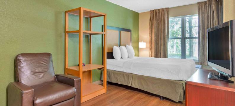 Extended Stay America精选套房 - 奥兰多 - 梅特兰 - 顶峰塔大道(Extended Stay America Select Suites - Orlando - Maitland - Summit Tower Blvd)图片